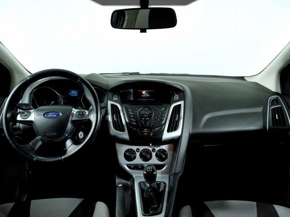 Ford Focus III с пробегом 2014 года, цена 648 000 рублей, 241708 км, хэтчбек, Автокод Объявления