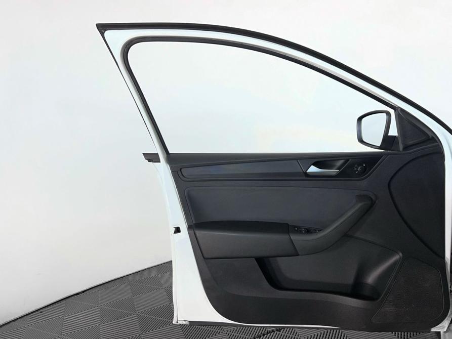 Volkswagen Polo VI Архангельск  - изображение 11
