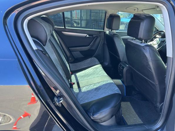 Volkswagen Passat B7 с пробегом 2011 года, цена 1 066 000 рублей, 230000 км, седан, Автокод Объявления