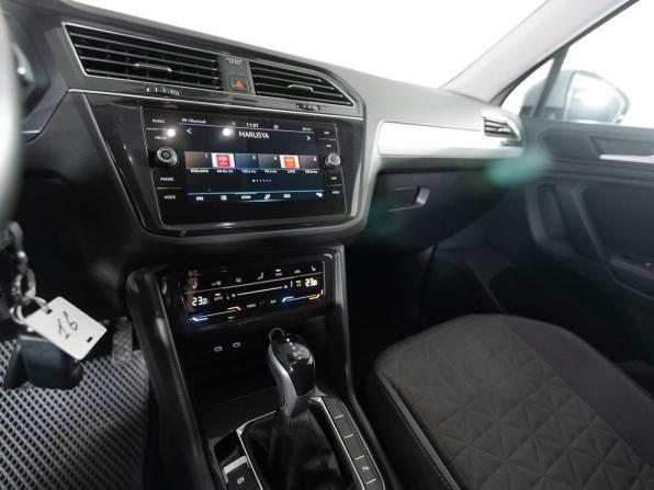 Volkswagen Tiguan II Рестайлинг с пробегом 2021 года, цена 2 500 000 рублей, 96009 км, внедорожник, Автокод Объявления