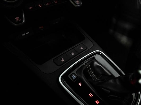 Kia Rio IV Рестайлинг с пробегом 2021 года, цена 1 740 000 рублей, 50745 км, седан, Автокод Объявления