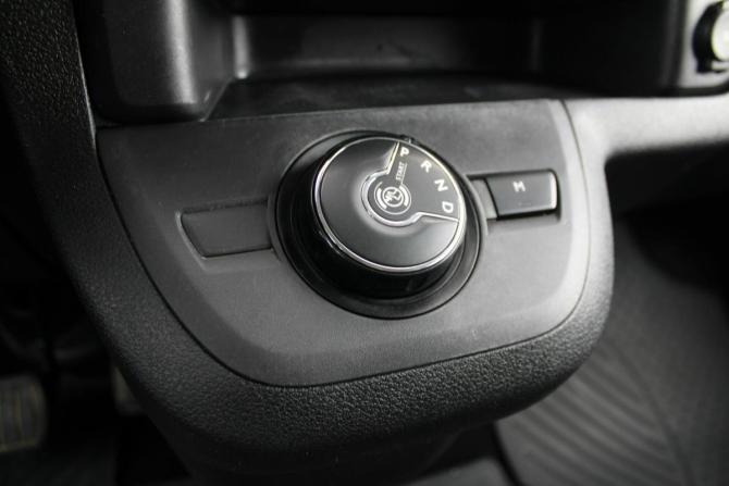 Peugeot Traveller I с пробегом 2021 года, цена 2 750 000 рублей, 240000 км, минивэн, Автокод Объявления