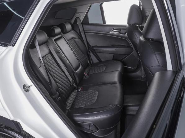 Kia Sportage V с пробегом 2023 года, цена 4 050 000 рублей, 38942 км, внедорожник, Автокод Объявления