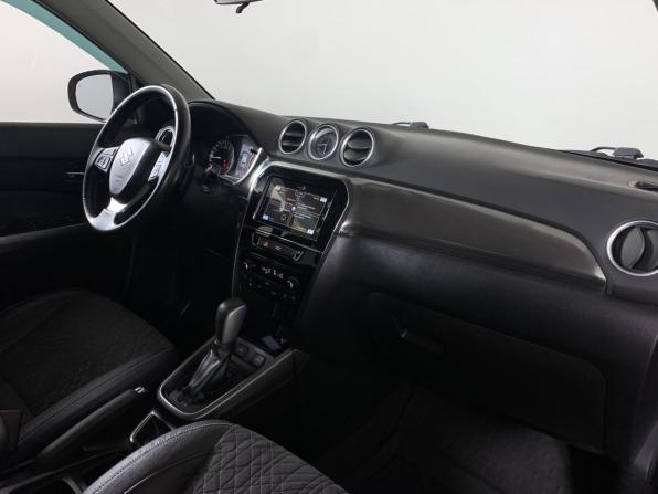 Suzuki Vitara II Рестайлинг с пробегом 2021 года, цена 1 899 000 рублей, 104469 км, внедорожник, Автокод Объявления