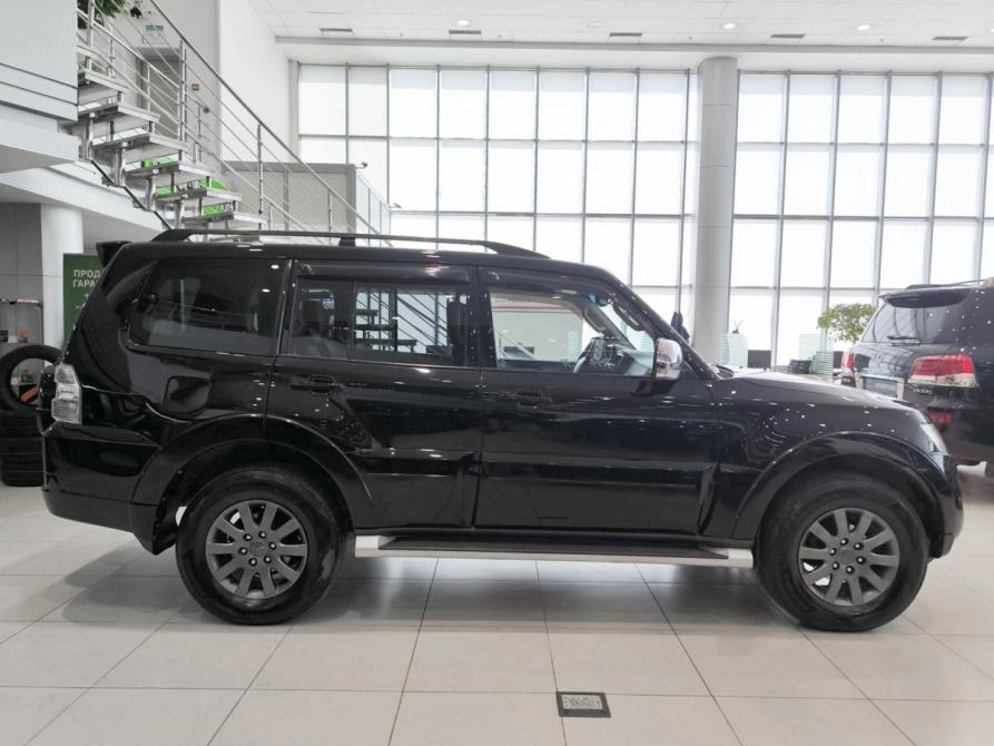 Mitsubishi Pajero IV Рестайлинг 1 Казань  - изображение 5