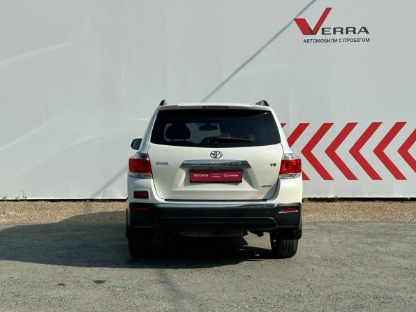 Toyota Highlander II (XU40) Рестайлинг с пробегом 2012 года, цена 2 030 000 рублей, 185001 км, внедорожник, Автокод Объявления