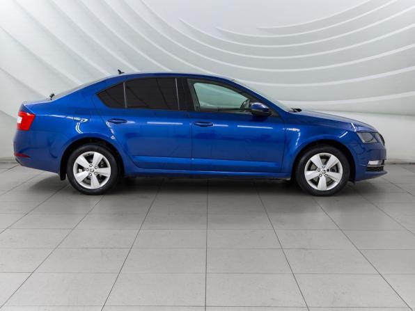 Skoda Octavia III (A7) Рестайлинг с пробегом 2019 года, цена 1 978 000 рублей, 82655 км, лифтбек, Автокод Объявления