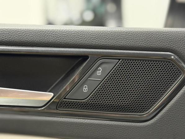 Volkswagen Tiguan II с пробегом 2017 года, цена 3 250 000 рублей, 46457 км, внедорожник, Автокод Объявления