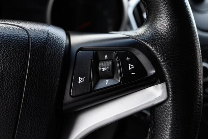 Chevrolet Cruze I Рестайлинг с пробегом 2013 года, цена 749 000 рублей, 160328 км, хэтчбек, Автокод Объявления