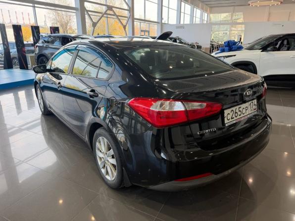 Kia Cerato III с пробегом 2013 года, цена 1 099 000 рублей, 195000 км, седан, Автокод Объявления