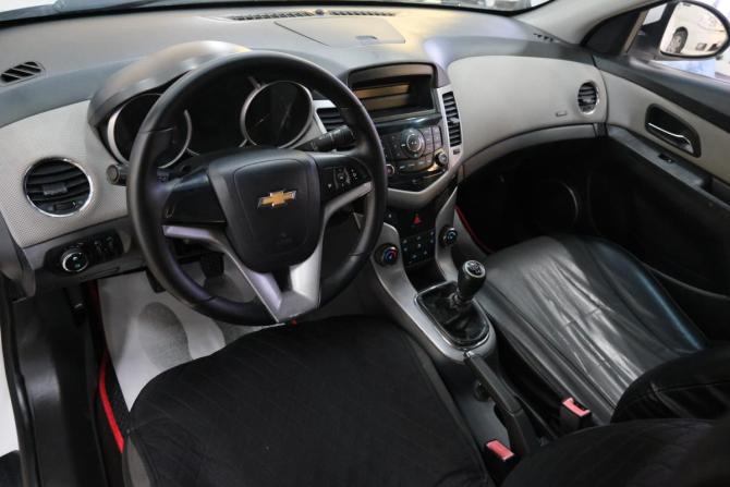 Chevrolet Cruze I с пробегом 2012 года, цена 579 000 рублей, 235000 км, седан, Автокод Объявления