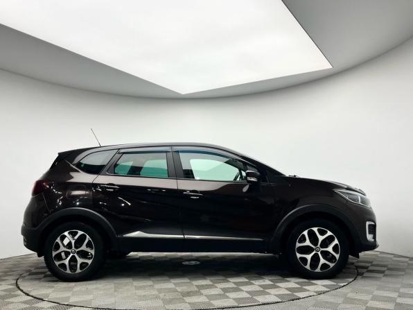 Renault Kaptur I с пробегом 2018 года, цена 1 549 000 рублей, 115853 км, внедорожник, Автокод Объявления
