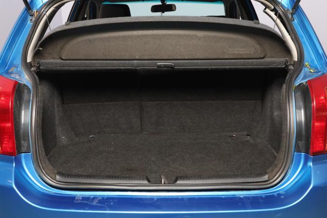 Toyota Corolla IX (E120 E130) с пробегом 2006 года, цена 749 000 рублей, 208000 км, хэтчбек, Автокод Объявления