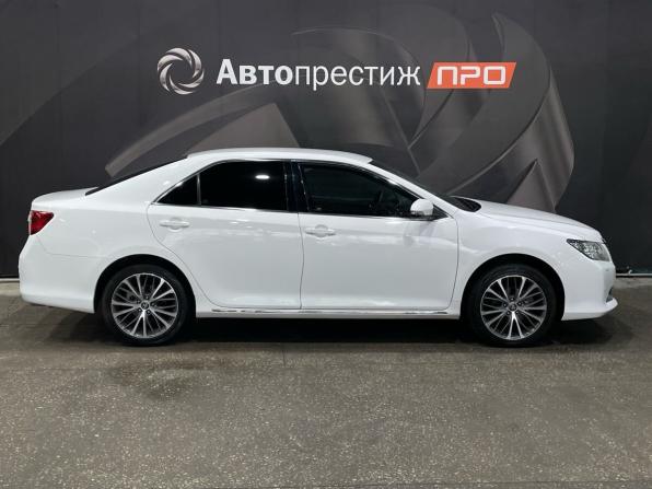 Toyota Camry VII (XV50) с пробегом 2013 года, цена 1 470 000 рублей, 233104 км, седан, Автокод Объявления