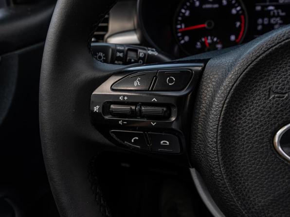 Kia Rio IV с пробегом 2018 года, цена 1 253 000 рублей, 156517 км, седан, Автокод Объявления