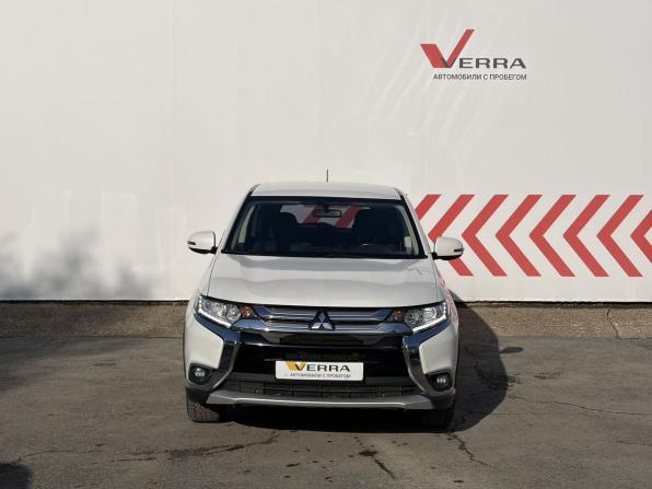 Mitsubishi Outlander III Рестайлинг 2 с пробегом 2016 года, цена 1 850 000 рублей, 105735 км, внедорожник, Автокод Объявления
