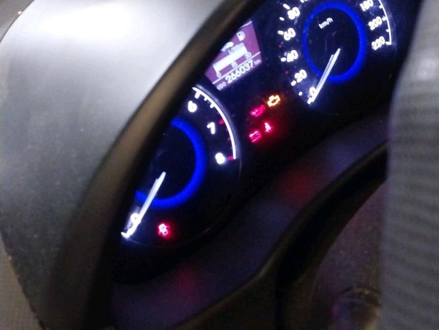 Hyundai Solaris I Санкт-Петербург  - изображение 5
