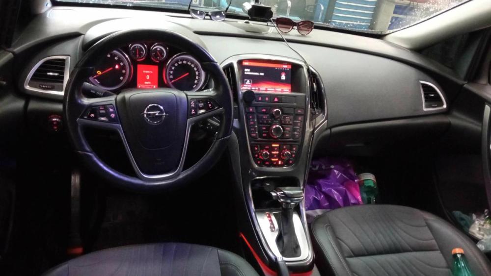 Opel Astra J Рестайлинг Санкт-Петербург  - изображение 5
