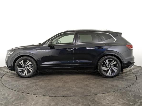 Volkswagen Touareg III с пробегом 2018 года, цена 5 650 000 рублей, 106505 км, внедорожник, Автокод Объявления