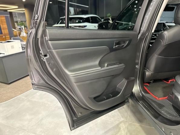 Toyota Highlander IV (XU70) с пробегом 2021 года, цена 4 550 000 рублей, 91200 км, внедорожник, Автокод Объявления