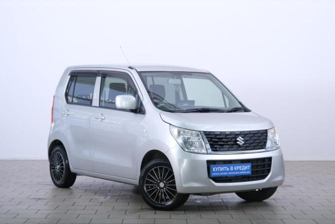 Suzuki Wagon R V Рестайлинг с пробегом 2015 года, цена 629 000 рублей, 135000 км, хэтчбек, Автокод Объявления