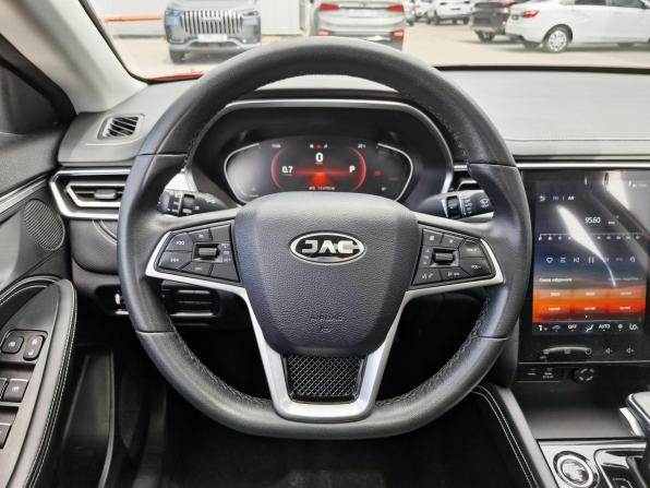 JAC J7 I с пробегом 2023 года, цена 1 199 000 рублей, 80148 км, хэтчбек, Автокод Объявления