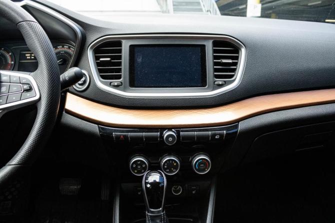 Lada (ВАЗ) Vesta I Рестайлинг (NG) с пробегом 2024 года, цена 1 260 000 рублей, 54691 км, универсал, Автокод Объявления