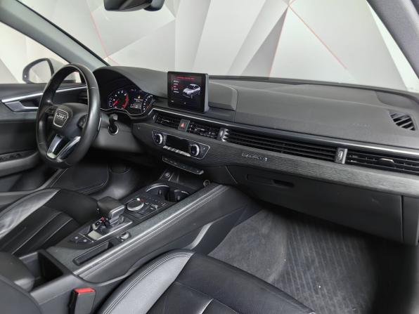 Audi A4 V (B9) с пробегом 2016 года, цена 2 990 000 рублей, 99770 км, седан, Автокод Объявления