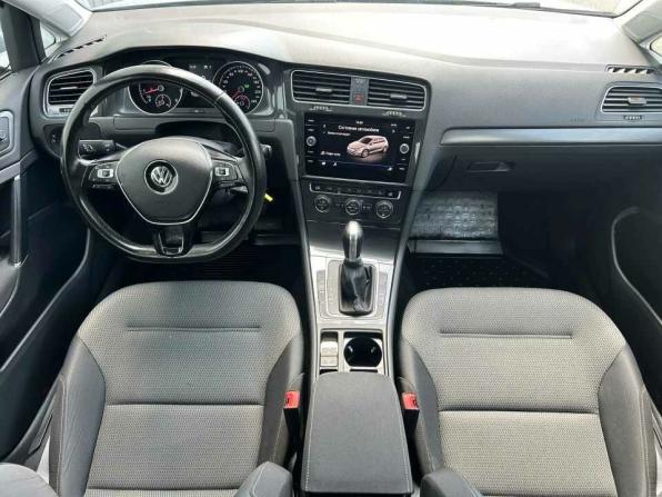 Volkswagen Golf VII Рестайлинг с пробегом 2018 года, цена 1 760 000 рублей, 151326 км, хэтчбек, Автокод Объявления