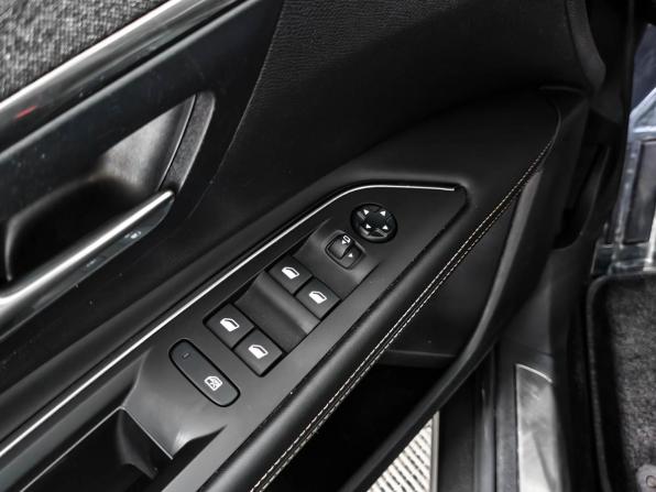 Peugeot 3008 II с пробегом 2017 года, цена 2 225 000 рублей, 9411 км, внедорожник, Автокод Объявления