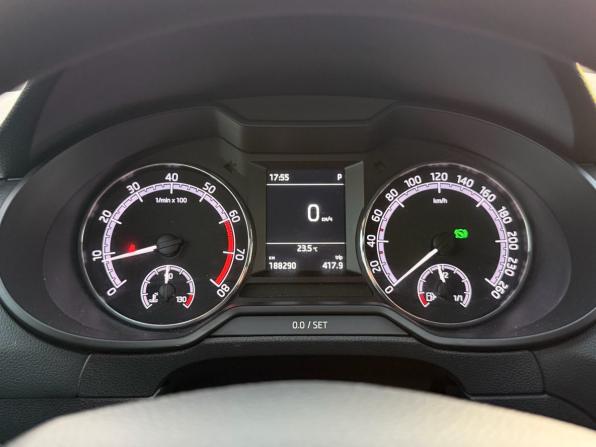 Skoda Octavia III (A7) Рестайлинг с пробегом 2018 года, цена 1 599 000 рублей, 188290 км, лифтбек, Автокод Объявления