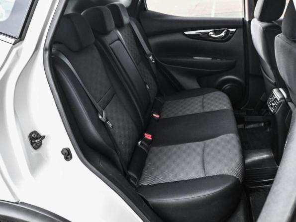 Nissan Qashqai II с пробегом 2017 года, цена 1 584 000 рублей, 96225 км, внедорожник, Автокод Объявления