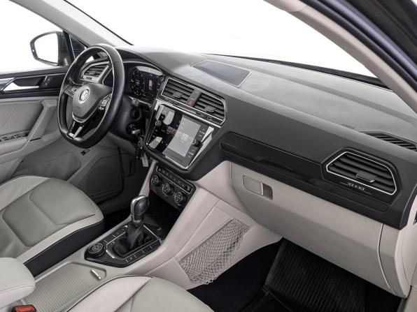Volkswagen Tiguan II с пробегом 2018 года, цена 2 550 000 рублей, 168658 км, внедорожник, Автокод Объявления