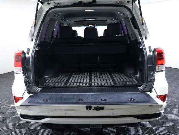 Toyota Land Cruiser 200 Series Рестайлинг 2 с пробегом 2015 года, цена 5 185 000 рублей, 170623 км, внедорожник, Автокод Объявления