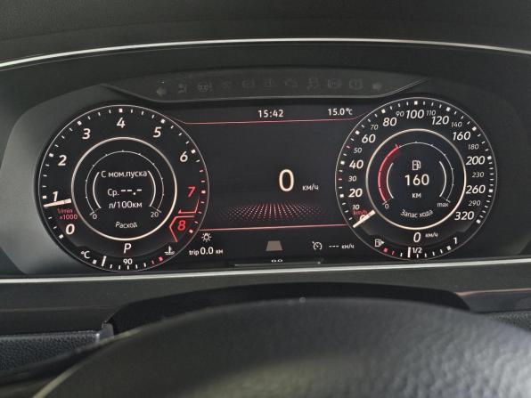 Volkswagen Tiguan II с пробегом 2018 года, цена 2 700 000 рублей, 157400 км, внедорожник, Автокод Объявления