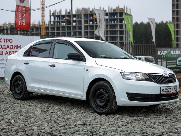 Skoda Rapid I с пробегом 2016 года, цена 899 000 рублей, 190858 км, лифтбек, Автокод Объявления