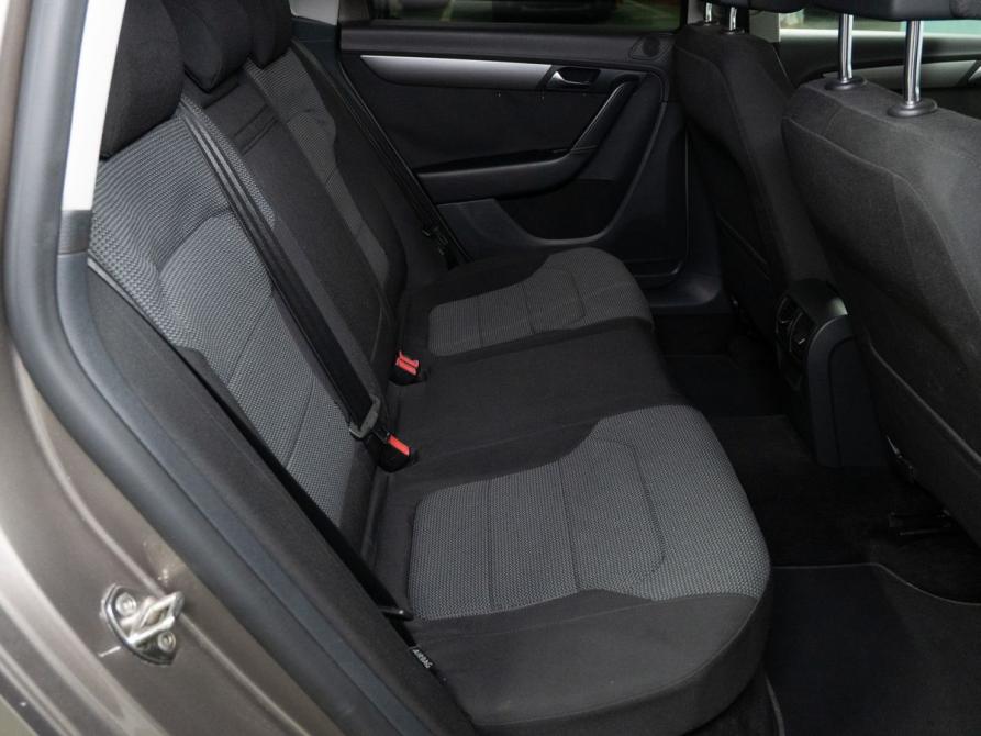Volkswagen Passat B7 Тюмень  - изображение 16