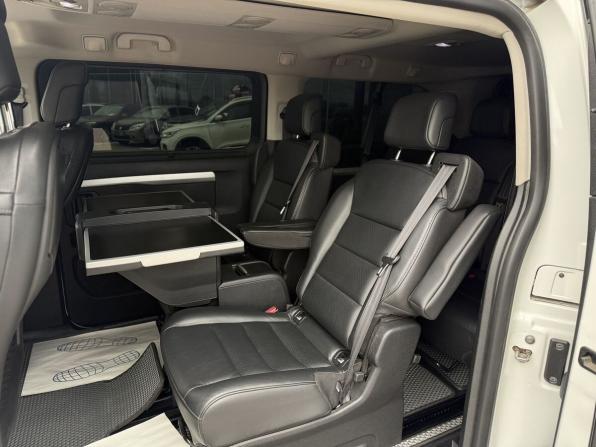 Peugeot Traveller I с пробегом 2020 года, цена 3 950 000 рублей, 101043 км, минивэн, Автокод Объявления