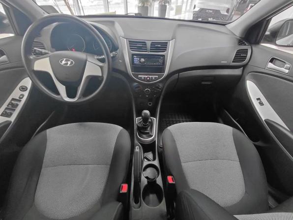 Hyundai Solaris I с пробегом 2011 года, цена 649 000 рублей, 109800 км, седан, Автокод Объявления