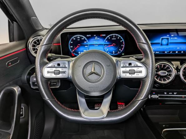 Mercedes-Benz A-Класс IV (W177) с пробегом 2019 года, цена 2 400 000 рублей, 82781 км, седан, Автокод Объявления