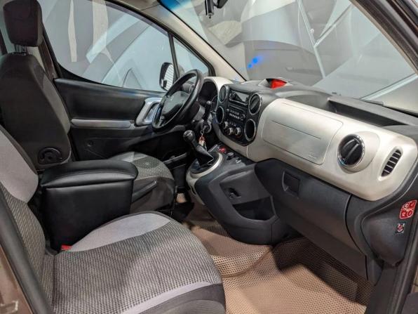 Peugeot Partner II Рестайлинг с пробегом 2013 года, цена 695 000 рублей, 128000 км, компактвэн, Автокод Объявления