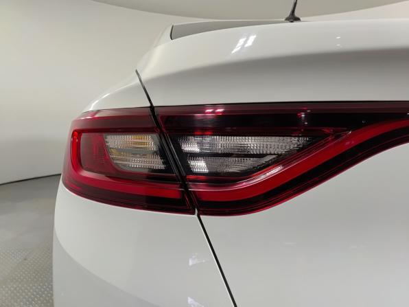 Renault Arkana I с пробегом 2020 года, цена 1 700 000 рублей, 102789 км, внедорожник, Автокод Объявления