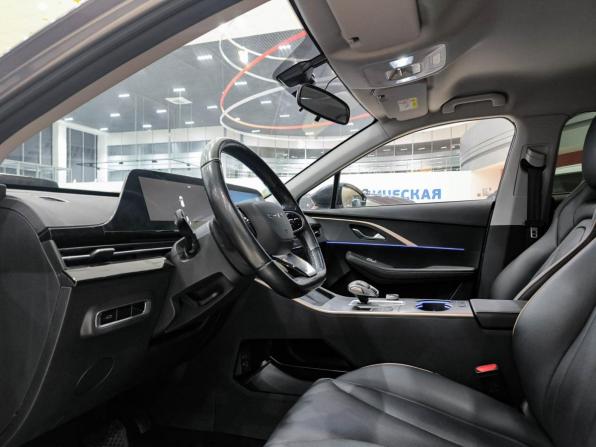 Omoda C5 I с пробегом 2022 года, цена 1 650 000 рублей, 45017 км, внедорожник, Автокод Объявления