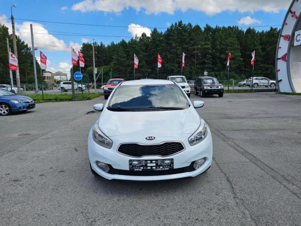 Kia Ceed II с пробегом 2014 года, цена 899 995 рублей, 187967 км, хэтчбек, Автокод Объявления