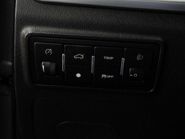 Geely Emgrand 7 I Рестайлинг с пробегом 2018 года, цена 899 000 рублей, 185860 км, седан, Автокод Объявления