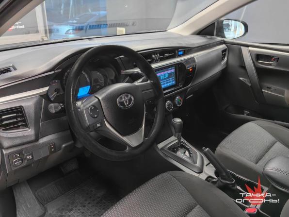 Toyota Corolla XI (E160 E170 E180) с пробегом 2013 года, цена 1 198 000 рублей, 135000 км, седан, Автокод Объявления