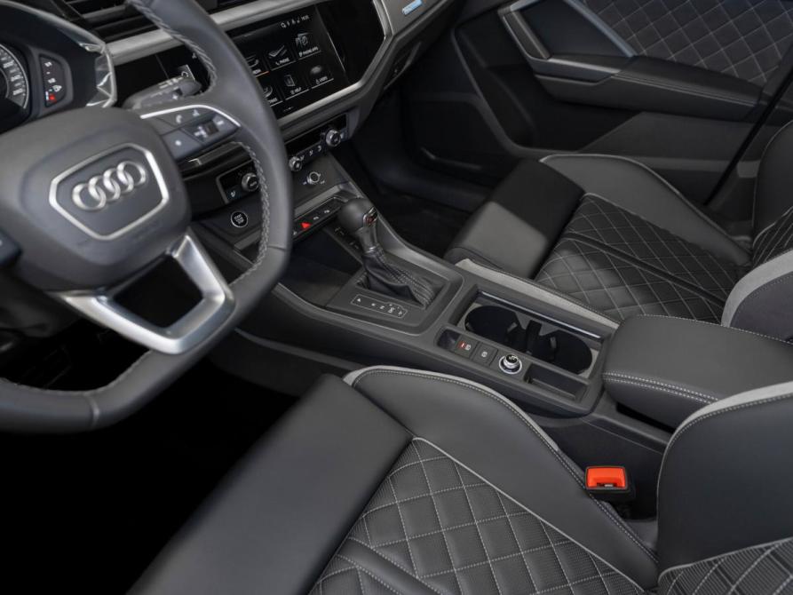 Audi Q3 II (F3) Москва  - изображение 14