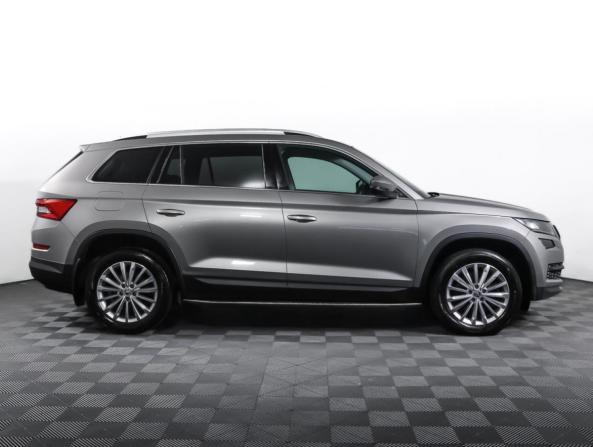 Skoda Kodiaq I с пробегом 2019 года, цена 3 138 000 рублей, 71100 км, внедорожник, Автокод Объявления
