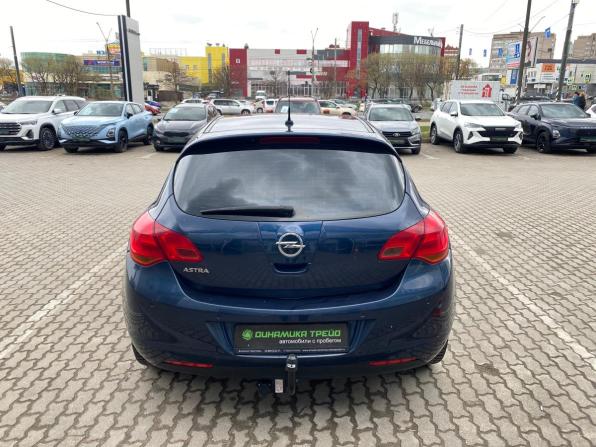 Opel Astra J с пробегом 2011 года, цена 599 000 рублей, 147332 км, хэтчбек, Автокод Объявления