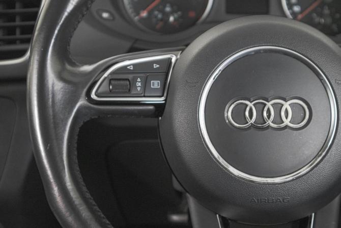Audi Q3 I (8U) Рестайлинг с пробегом 2017 года, цена 1 789 000 рублей, 95000 км, внедорожник, Автокод Объявления